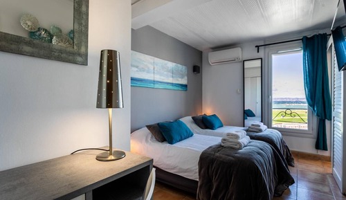 Habitación estándar con 2 camas individuales, vistas al mar