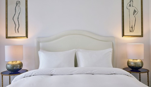 Deluxe Bungalow Suite
