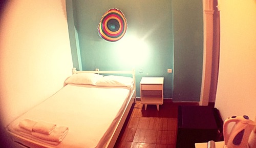 Habitación económica con 1 cama doble o 2 individuales, 1 cama doble o 2 individuales (No Balcony)