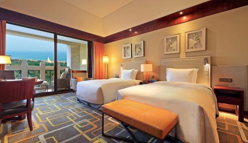 Hilton, Habitación