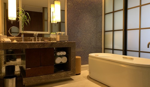 Hilton, Habitación