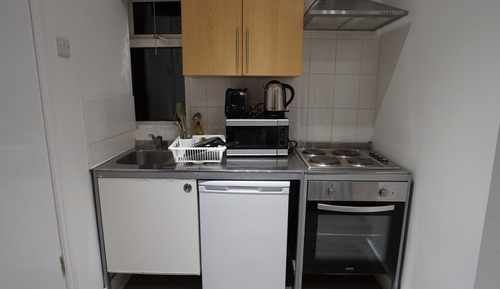 Estudio, baño privado (Apartment 5)