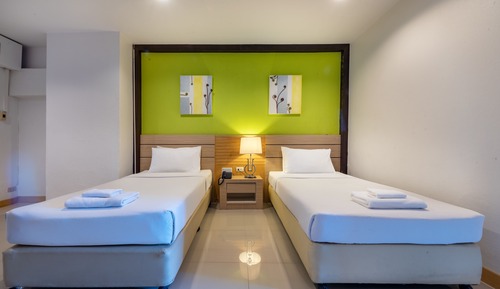 Habitación estándar con 1 cama doble o 2 individuales