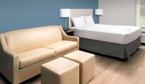 Habitación estándar, 1 cama doble con sofá cama, accesible para personas con discapacidad