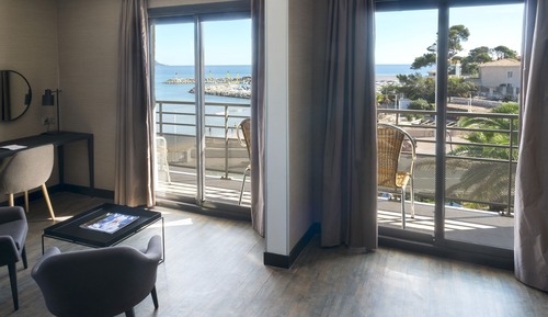 Suite superior, vistas al mar