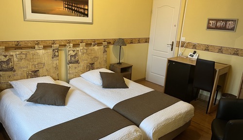 Habitación estándar con 2 camas individuales