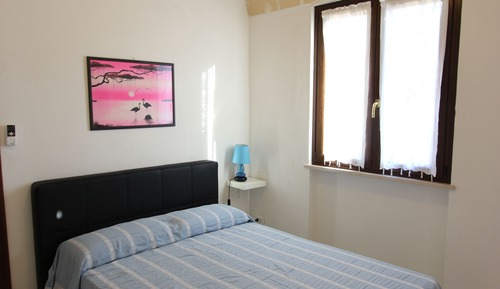 Estudio Confort, 1 cama doble, patio, en la zona del jardín (Clementino)