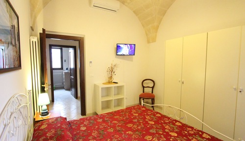 Apartamento Confort, 2 habitaciones, 2 baños, en la zona del jardín (Garofano)