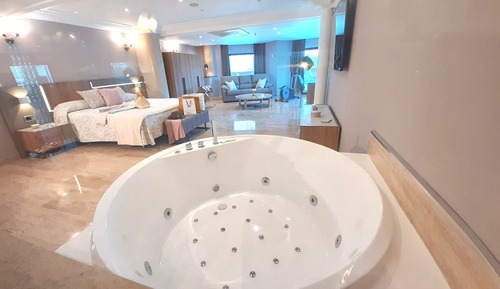 Suite estudio superior, 1 habitación