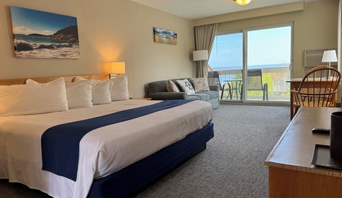 Lower King Room, 1 King Bed with Sofa Bed, Balcony, Ocean View (2nd Floor NON-PET)