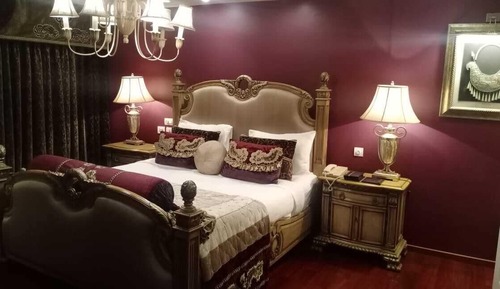 Imperial Suite