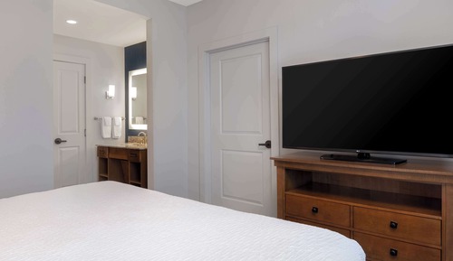 Suite, 1 cama de matrimonio grande, accesible para personas con discapacidad, no fumadores (Hearing)