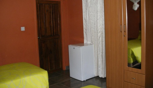 Habitación con 2 camas individuales