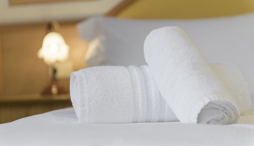 Habitación estándar con 1 cama doble o 2 individuales