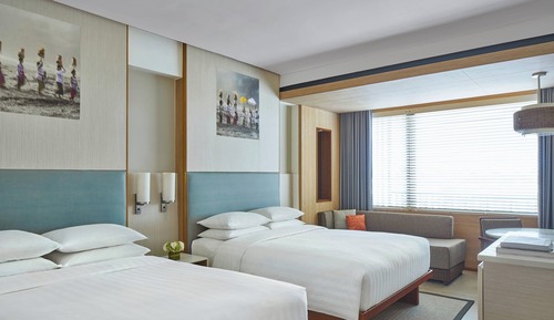 Habitación familiar, 2 camas de matrimonio, no fumadores, vistas a la ciudad