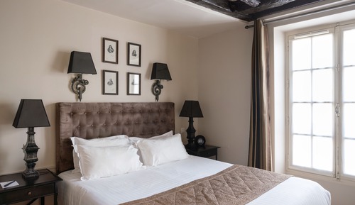 Habitación superior con 1 cama doble o 2 individuales