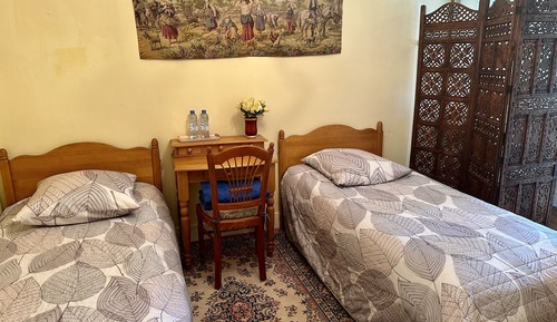 Suite Confort, baño privado, vistas al parque