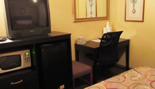 Habitación básica, 1 cama de matrimonio
