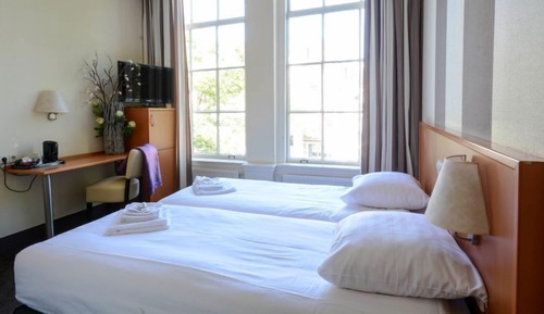 Habitación Deluxe con 1 cama doble o 2 individuales