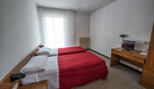 Habitación doble, vistas a la montaña