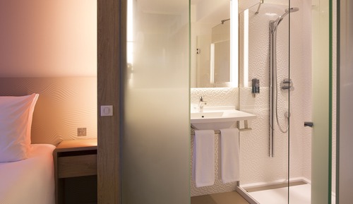 Standard Room Free WiFi & Pool Access