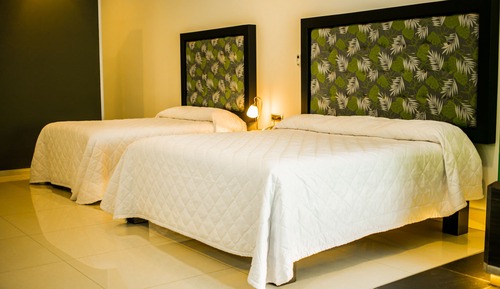 Master Suite dos camas Matrimoniales