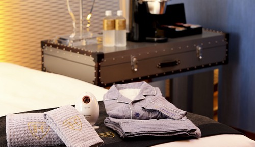 Suite (Collaboration)