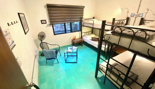 Dormitorio compartido, dormitorio mixto (4 Pax)