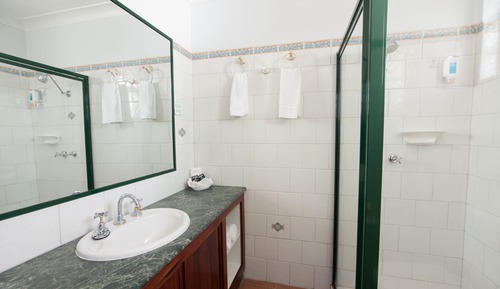 Habitación con 2 camas individuales