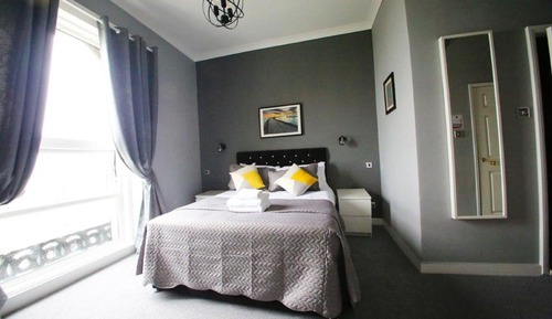 Habitación estándar doble, baño privado