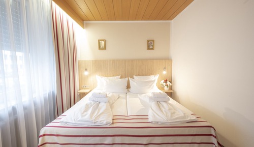 Habitación con balcón