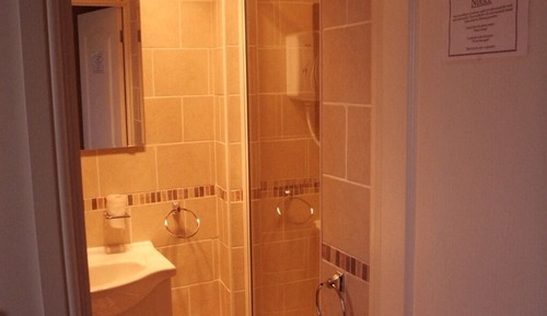 Suite estándar, baño privado