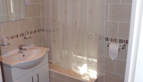 Habitación Deluxe doble, baño privado, vistas al puerto