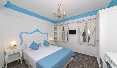 Habitación económica doble, 1 cama doble, vistas al jardín
