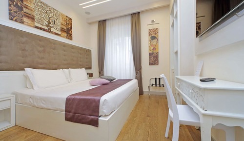 Habitación Business con 1 cama doble o 2 individuales, no fumadores