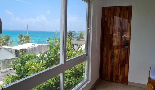 Suite estudio panorámica, varias camas, no fumadores, vistas al mar