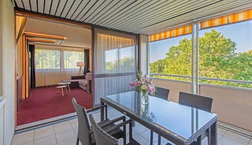 Suite Gallery