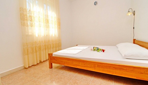 Apartamento (One Bedroom Apartment with Terrace an)