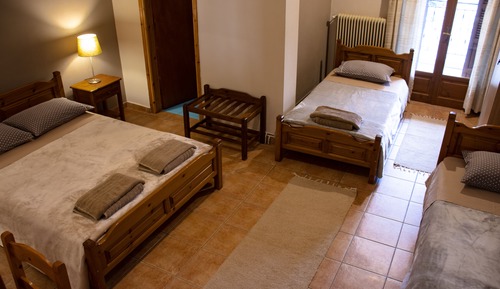 Habitación cuádruple básica