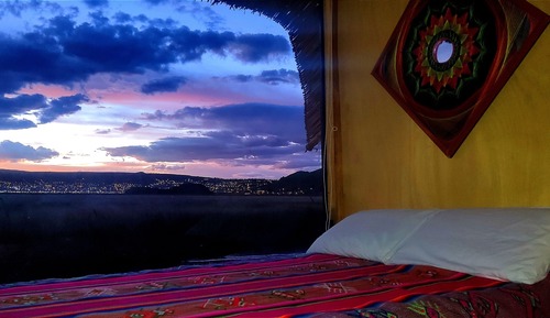 Panoramic Room