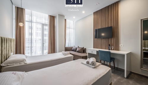 Signature Room, 1 Bedroom, Balcony, Partial Sea View