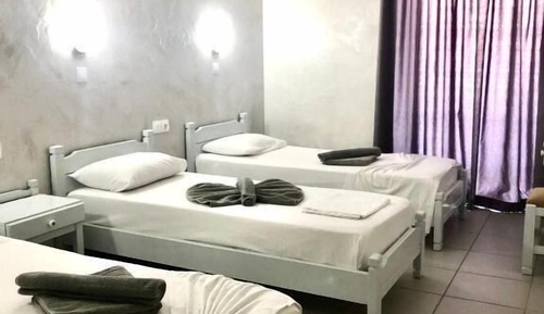Habitación triple básica