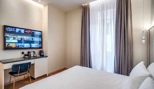 Habitación estándar con 1 cama doble o 2 individuales