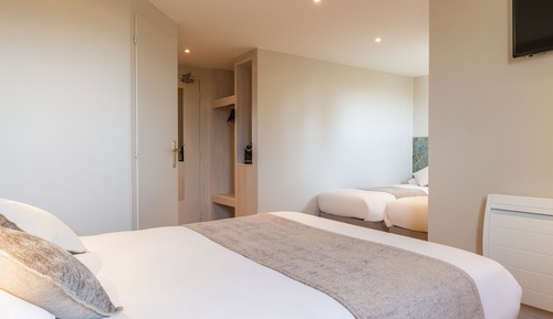 Habitación cuádruple Deluxe