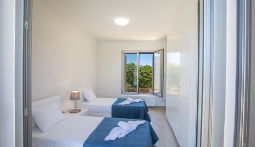 Villa, 3 habitaciones, piscina privada, vistas al jardín