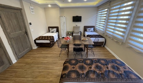 Habitación triple económica