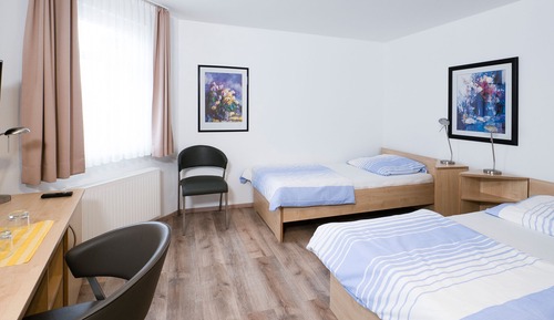 Habitación con 2 camas individuales