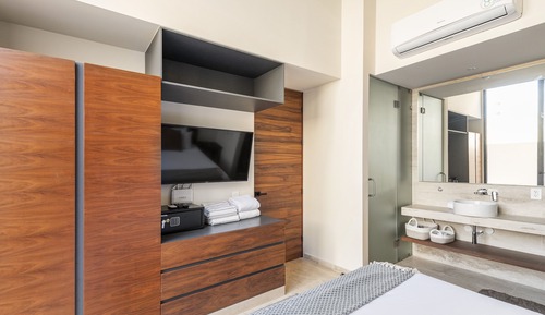 Apartamento de lujo, 1 habitación, piscina privada, planta baja