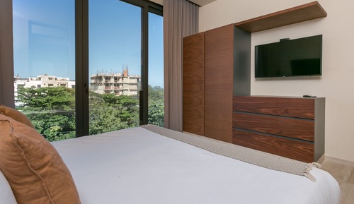 Apartamento de lujo, 1 habitación, balcón, vistas parciales al mar