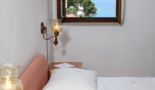 Apartamento (Two Bedroom Apartment with Sea View)
